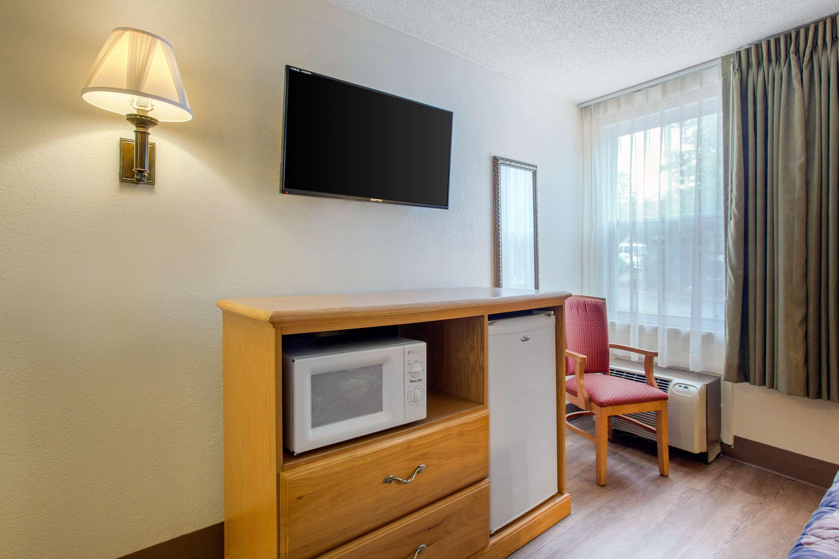 Rodeway Inn Ешвілл Екстер'єр фото