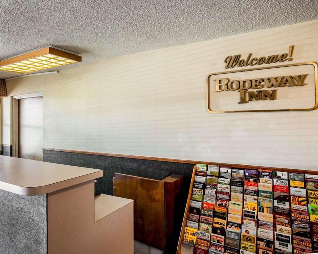 Rodeway Inn Ешвілл Інтер'єр фото